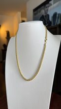 Cargar imagen en el visor de la galería, Cadena Cubana De Mujer 5mm Oro 10k
