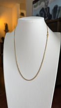 Cargar imagen en el visor de la galería, Cadena Martillada De Mujer 3mm Oro 10k Sólida

